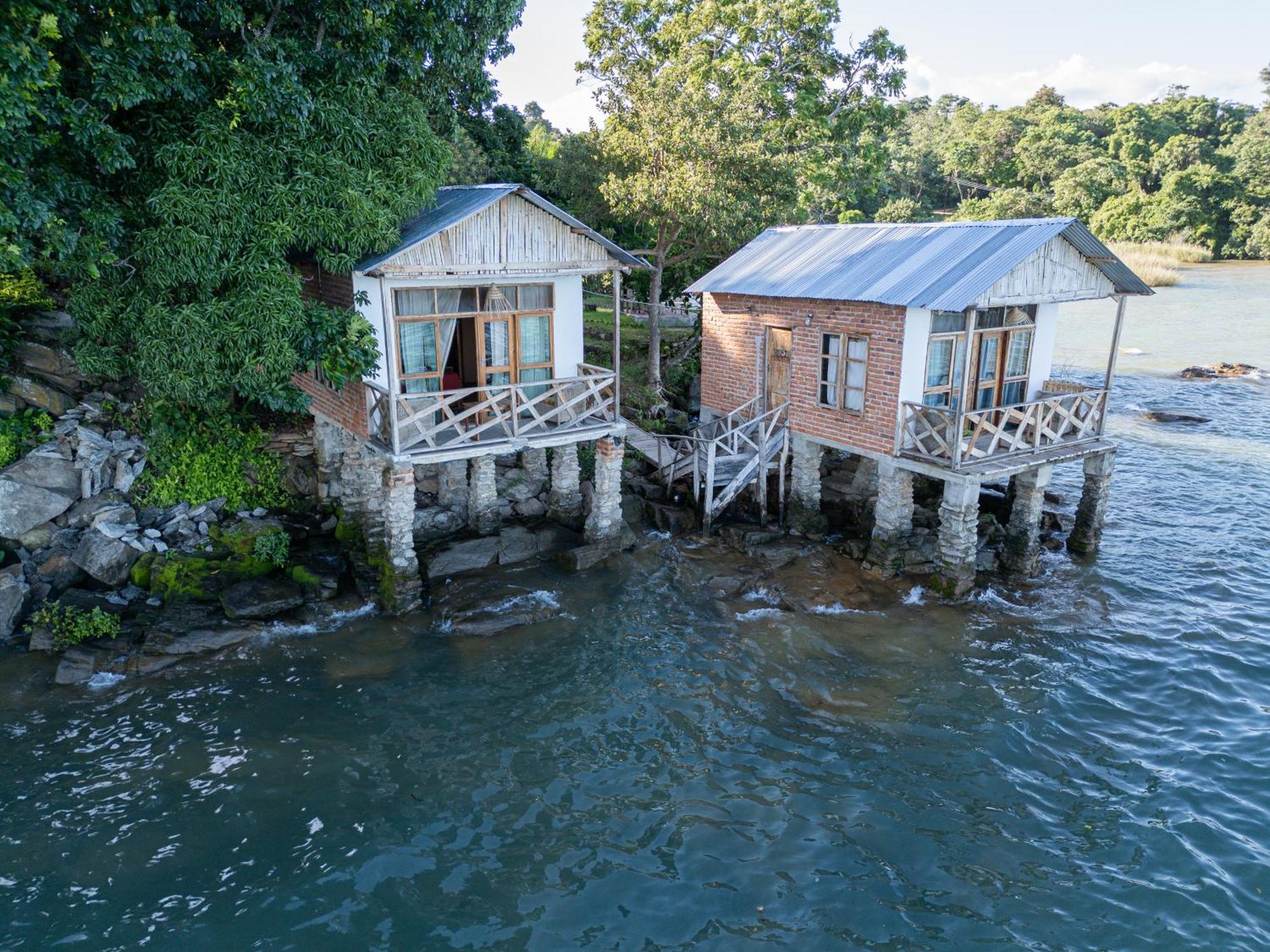 Soul Rebel Lodge & Backpackers Nkhata Bay 외부 사진